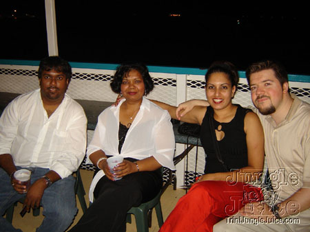 islandvybz_boatride_2006-12
