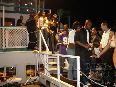 islandvybz_boatride_2006-86