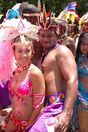 kadooment_day_2006-007
