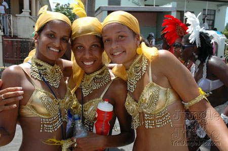 kadooment_day_2006-035