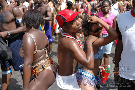 kadooment_day_2006-073