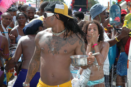 kadooment_day_2006-098