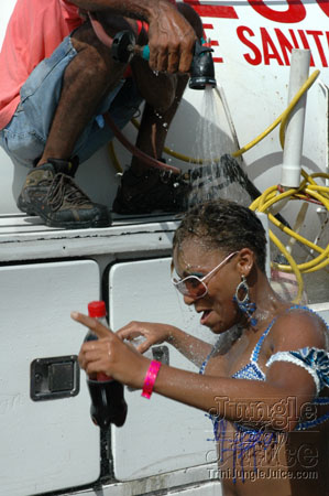 kadooment_day_2006-105