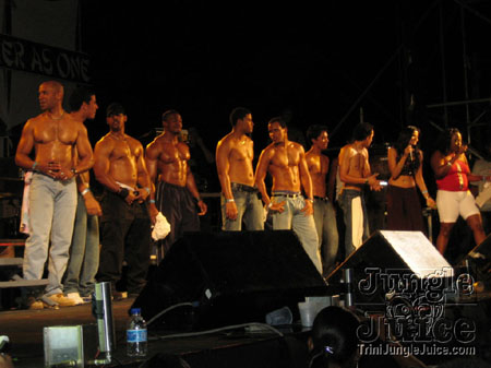 ladies_first_2006-09