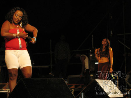 ladies_first_2006-11