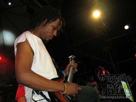 ladies_first_2006-25