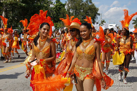 miami_carnival_2006_pt1-024