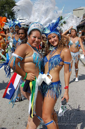 miami_carnival_2006_pt1-027