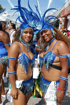 miami_carnival_2006_pt1-031