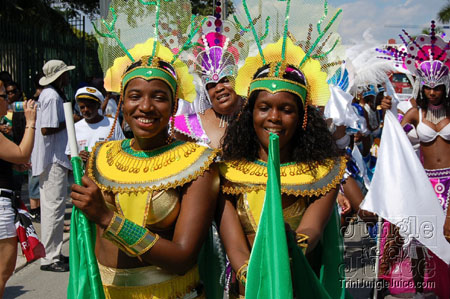 miami_carnival_2006_pt1-047