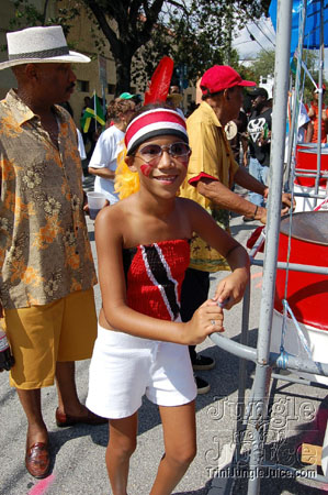 miami_carnival_2006_pt1-075