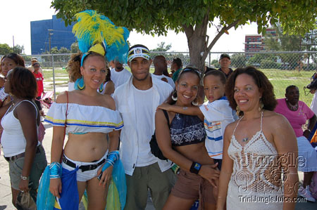 miami_carnival_2006_pt1-080
