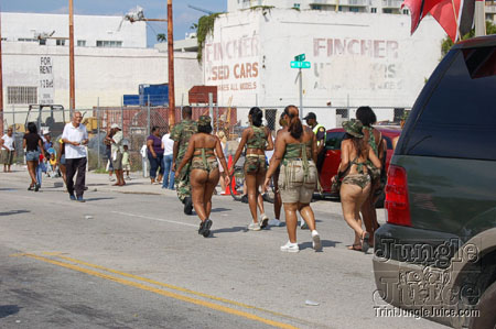 miami_carnival_2006_pt1-082