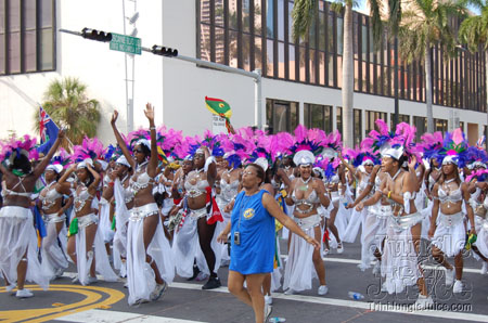 miami_carnival_2006_pt1-118
