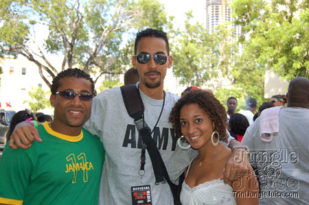 miami_carnival_2006_pt2-001