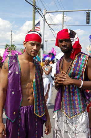 miami_carnival_2006_pt2-009