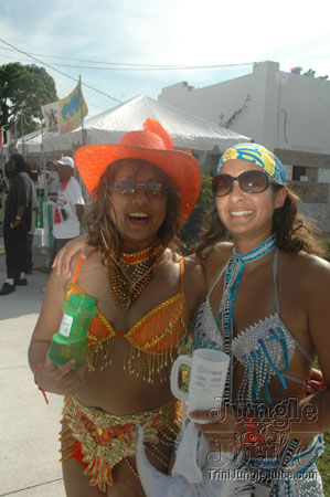 miami_carnival_2006_pt2-040