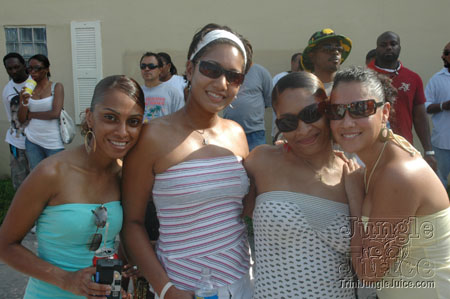 miami_carnival_2006_pt2-050