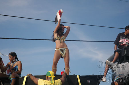 miami_carnival_2006_pt2-061