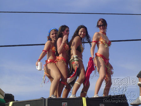 miami_carnival_2006_pt2-080