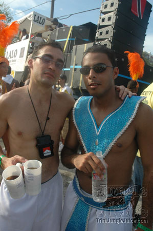 miami_carnival_2006_pt2-091