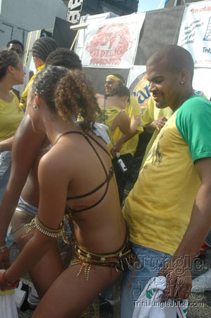 miami_carnival_2006_pt2-102