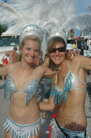 miami_carnival_2006_pt2-111