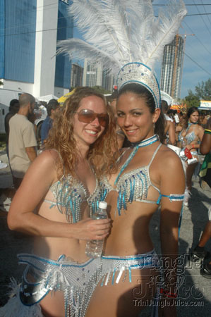 miami_carnival_2006_pt2-118