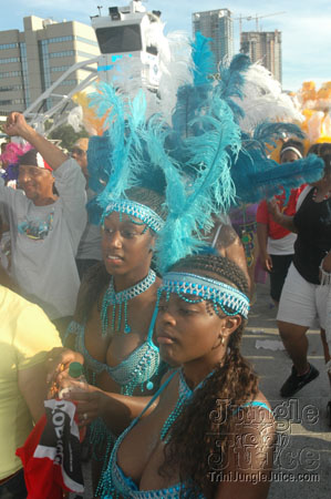 miami_carnival_2006_pt2-136