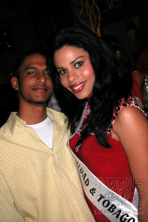 miss_tnt_uk_2006_launch-09