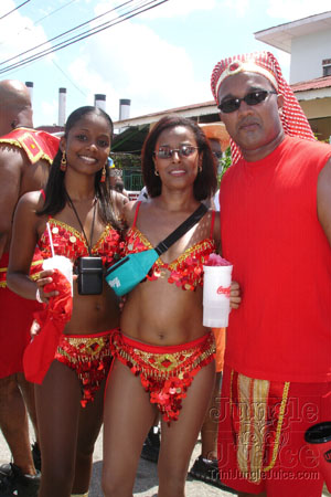 poison_monday_2006-017