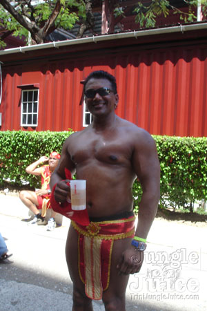 poison_monday_2006-046