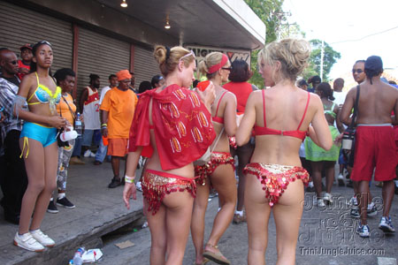 poison_monday_2006-087