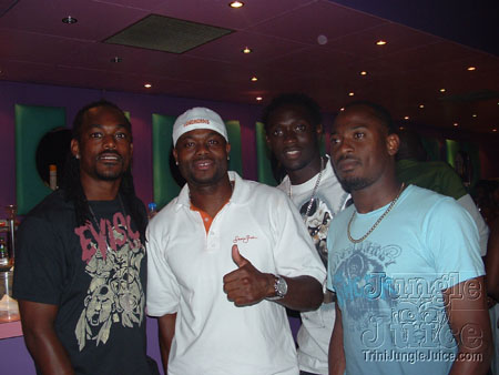 puk_seduction_2006-04