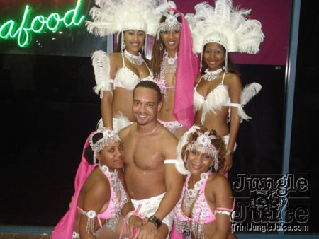 rakassa_2k6_band_launch-19