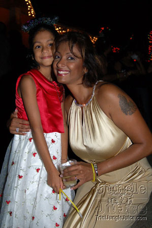 romancing_under_the_stars-011