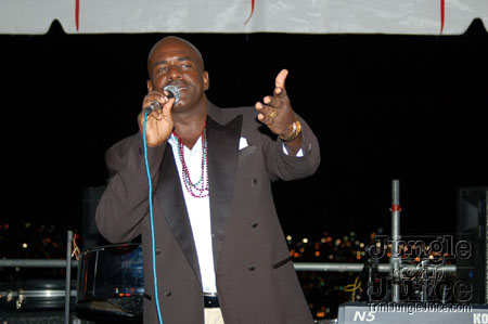 romancing_under_the_stars-017