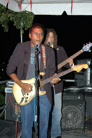 romancing_under_the_stars-033