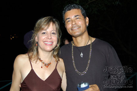 romancing_under_the_stars-045