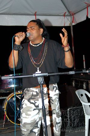 romancing_under_the_stars-074