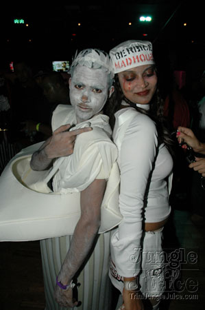 rum_jungle_halloween_2006-029