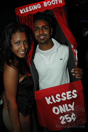 rum_jungle_halloween_2006-030