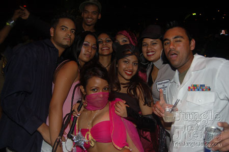 rum_jungle_halloween_2006-034