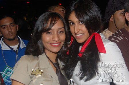 rum_jungle_halloween_2006-053