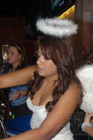 rum_jungle_halloween_2006-054