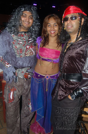rum_jungle_halloween_2006-076