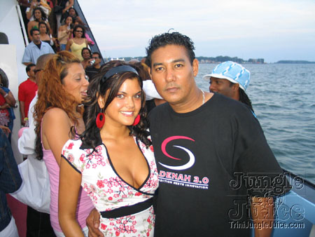 saldenah_boatride_2006-03