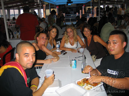 saldenah_boatride_2006-04