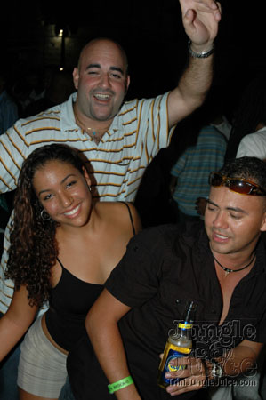 scruples_blocko_2006_pt1-045