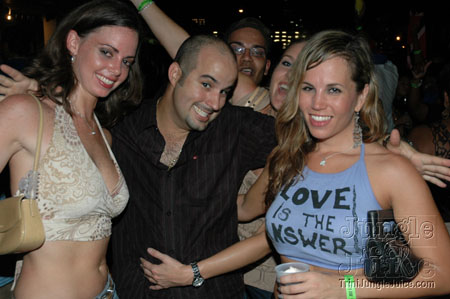 scruples_blocko_2006_pt1-048